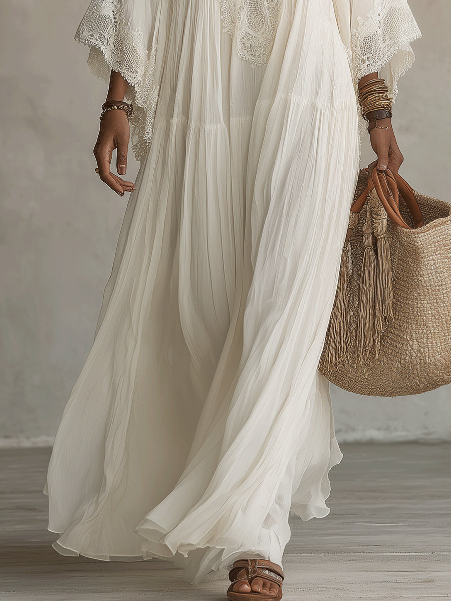 Celeste | Robe longue en mousseline ivoire à manches chauve-souris et dentelle blanche