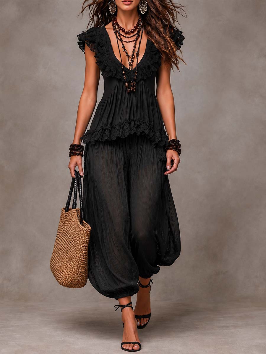Set Top in Pizzo Viscosa Nera e Pantaloni Harem
