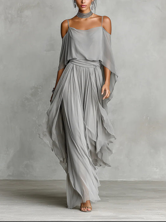 Isabella | Top Grigio Fluttuante e Pantaloni in Chiffon • S1