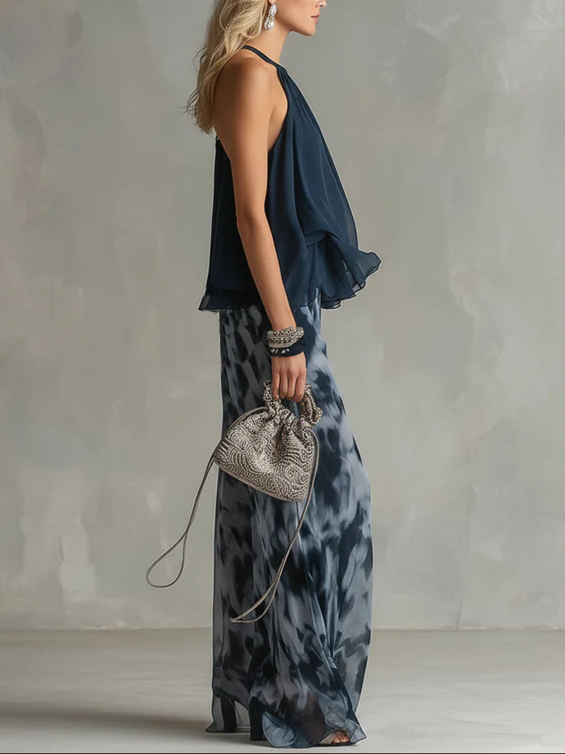 Top con Scollo Halter Navy e Pantaloni Ampi Stampati in Chiffon