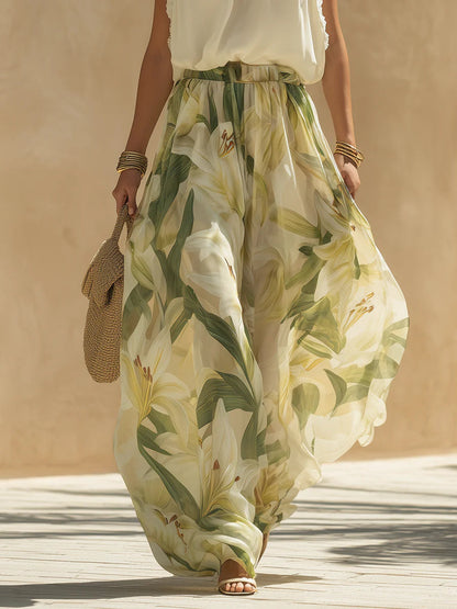 Set Top Senza Maniche in Chiffon con Rouches e Pantaloni con Stampa di Gigli