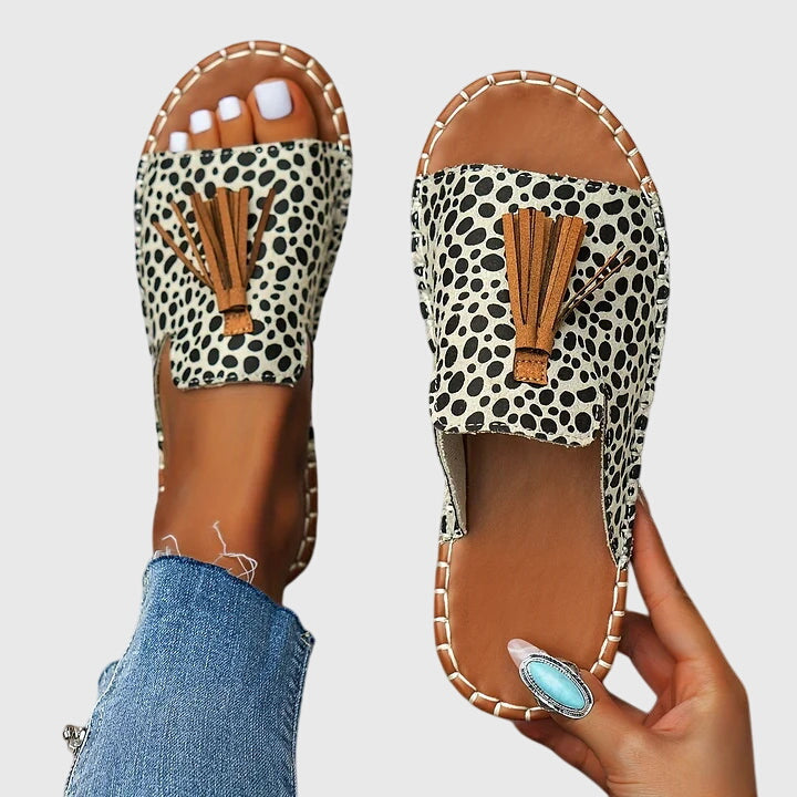 Sandali Bohemien Con Pompon Pauline