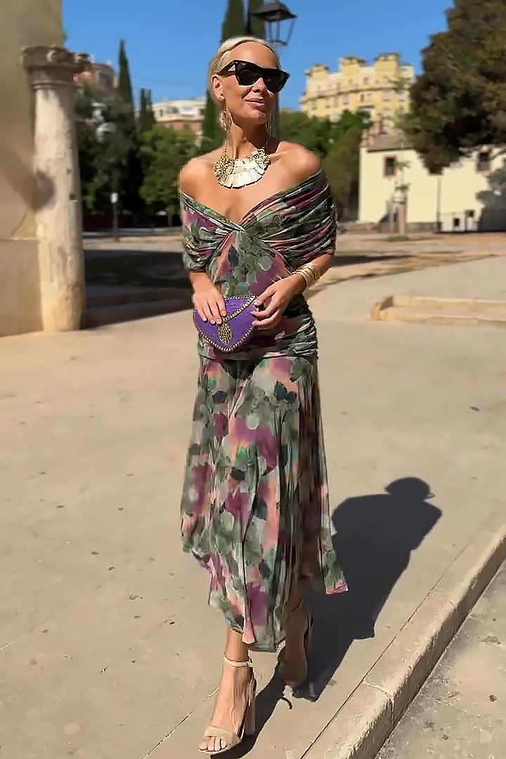Luisa | Elegante abito lungo da festa con scollatura a V