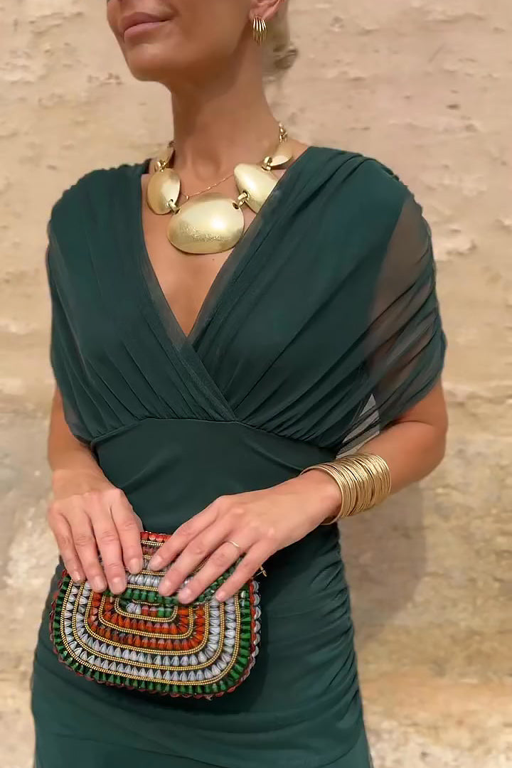 Luisa | Elegante abito lungo da festa con scollatura a V