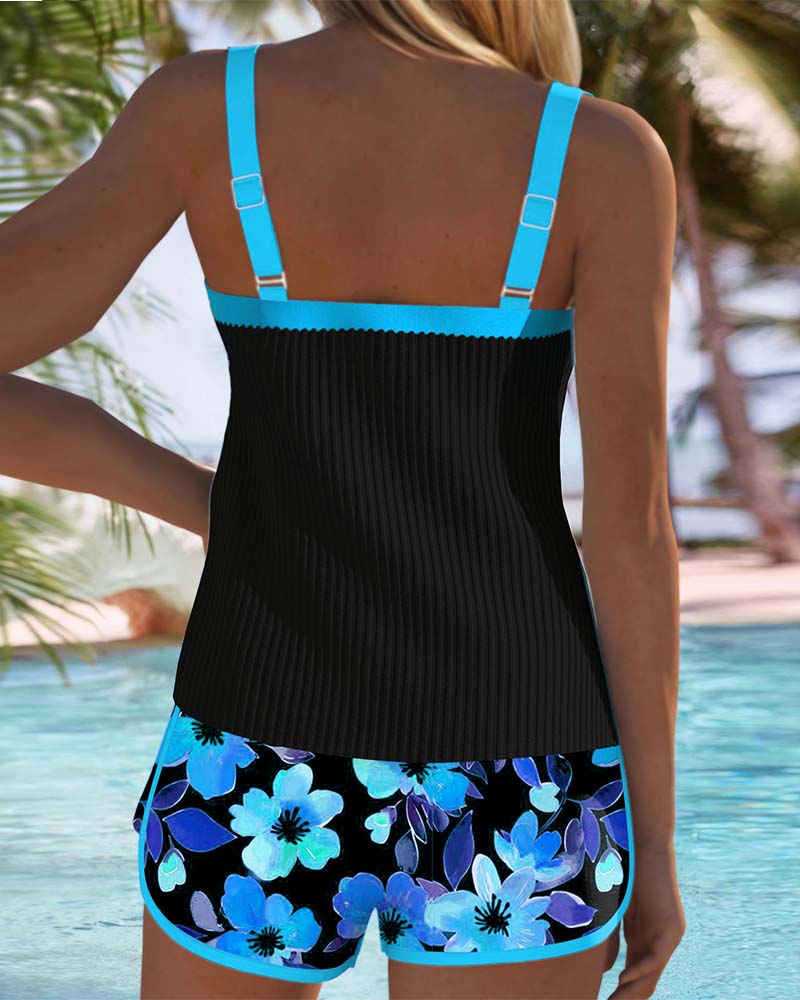 Valeria - Tankini Elegante con Pantaloni Corti Floreali