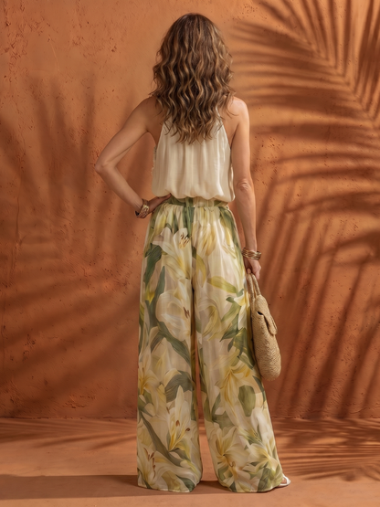 Solange | Blusa con Collo All'Americana e Set Pantaloni a Gamba Larga Floreale