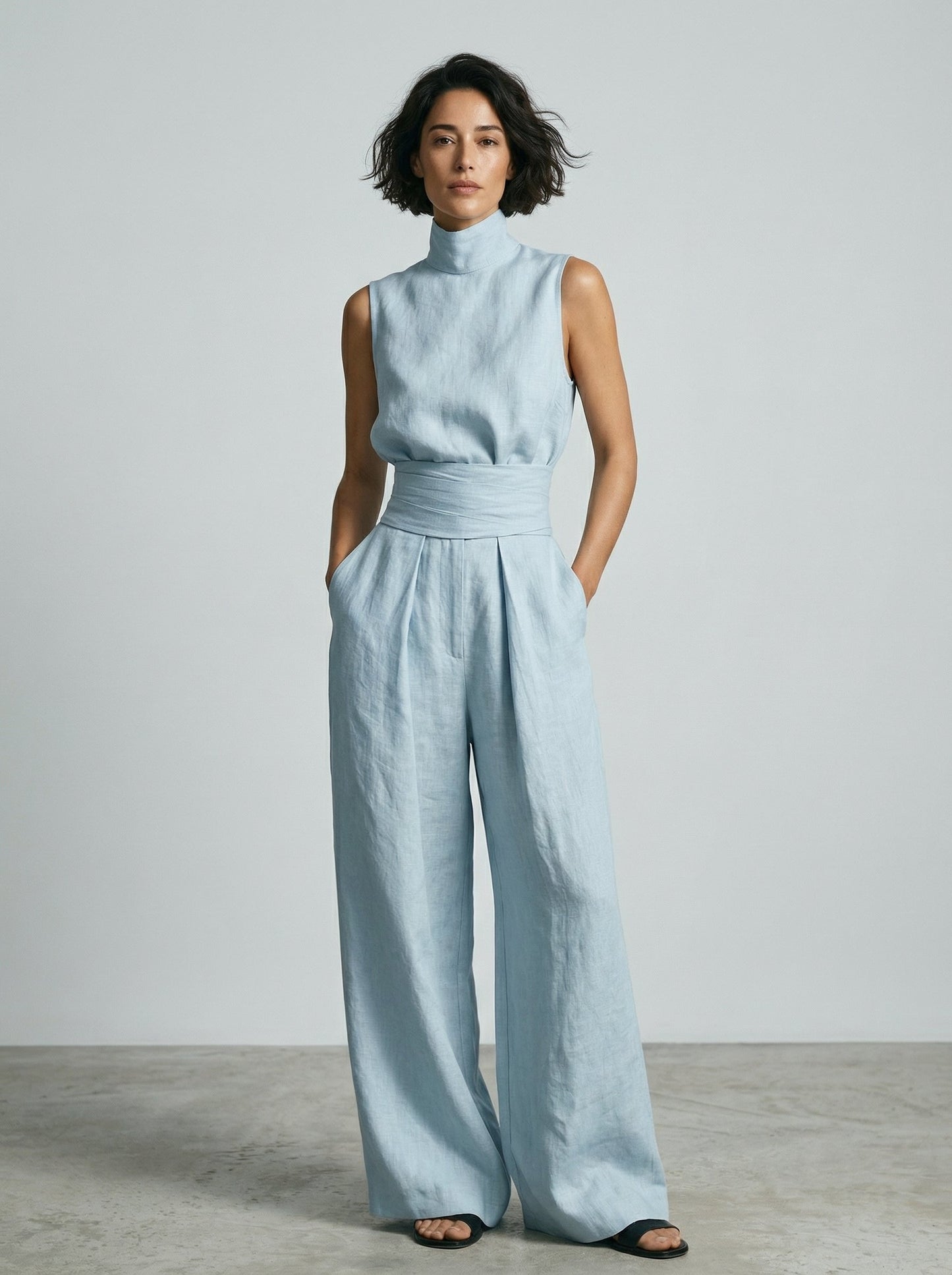Nuria | Set Top Senza Maniche Minimalista • S1