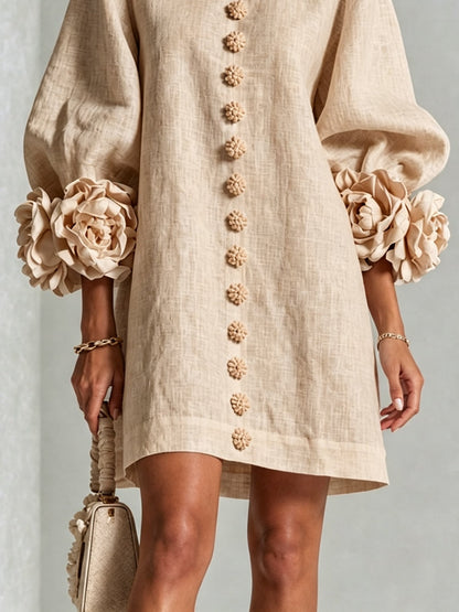 Abito Mini Button-down Beige con Maniche Floreali Stravaganti