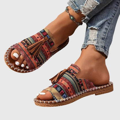 Sandali Bohemien Con Pompon Pauline