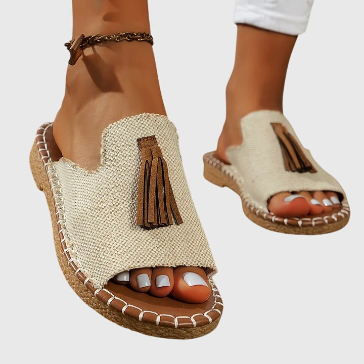 Sandali Bohemien Con Pompon Pauline