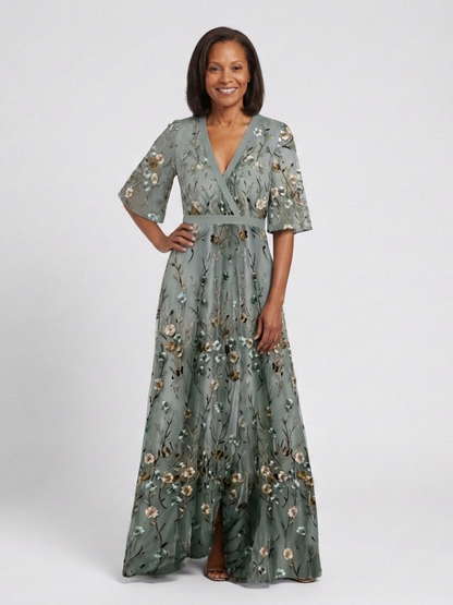Melodi – Vestito lungo a fiori con scollo a V