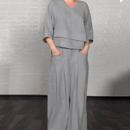 Liza | Set in cotone-lino a 2 pezzi – Top con scollatura a V e pantaloni a gamba larga • S1